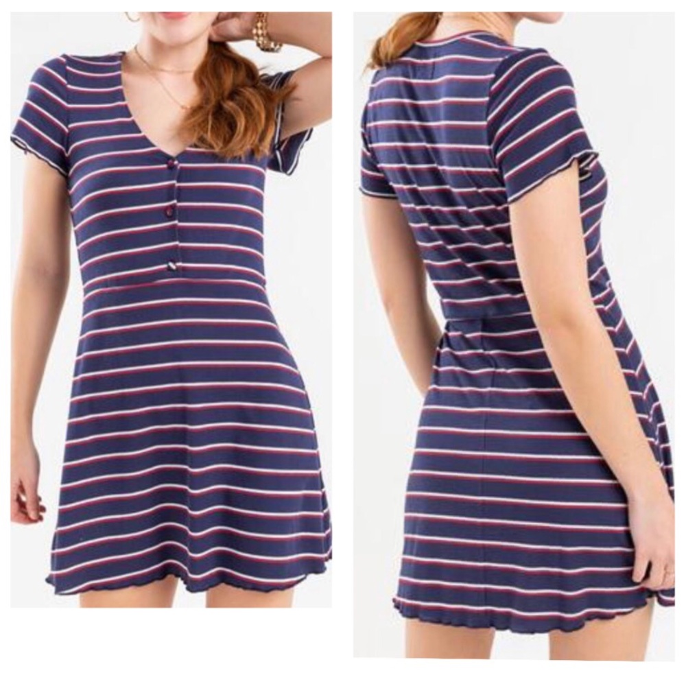 Francesca’s Blue Rain Kimberly Striped Mini Dress Blue Red White Large NWT